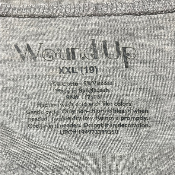 Wound Up Gray Tee with Butterfly Design (Mariposa) - Picture 3 of 4